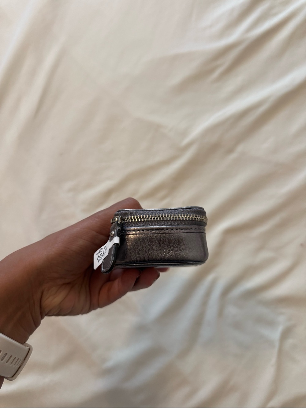 COACH | Metallic Silver Zip Coin or Pouch - Picture 6 of 8